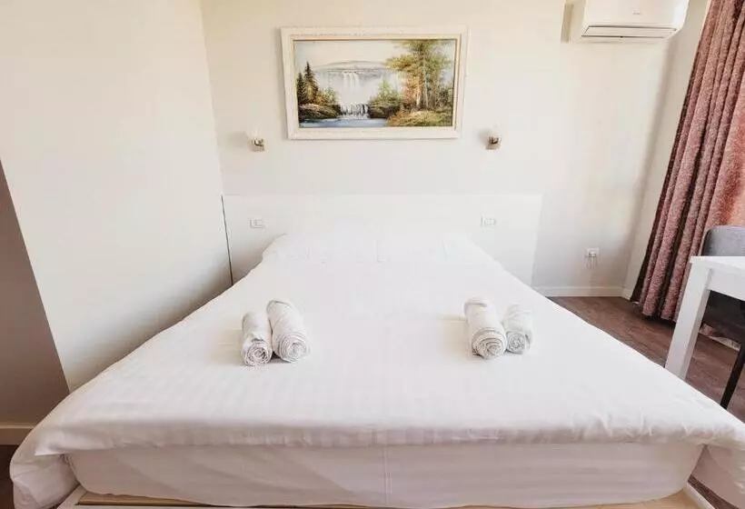 پانسیون Nuestra Casa