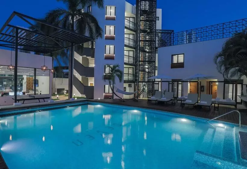 Seven Boutique Apartments Cancún