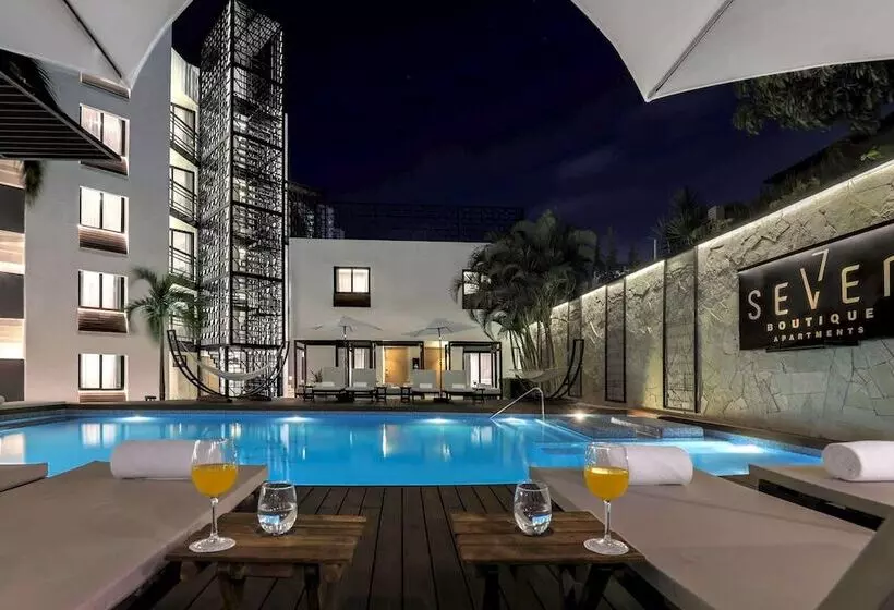 Seven Boutique Apartments Cancún