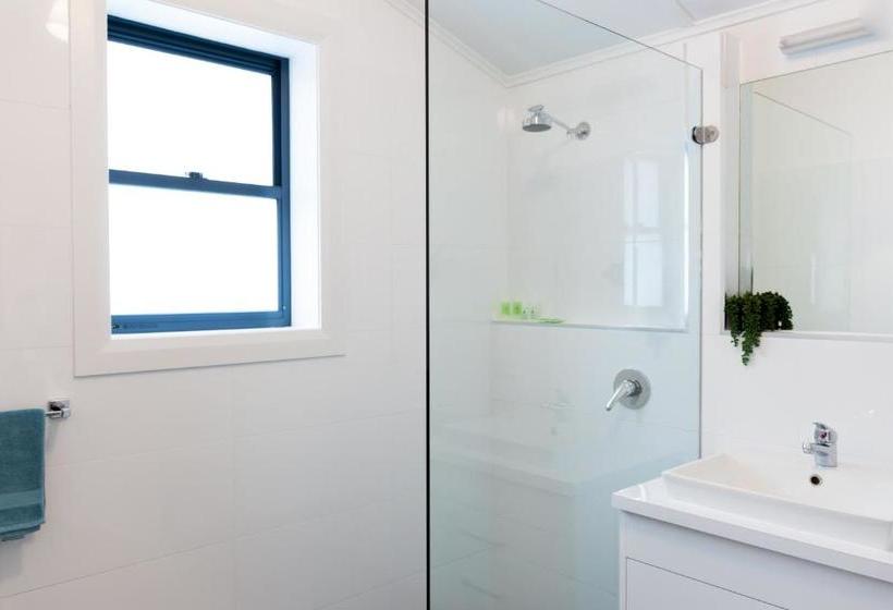 Agnes Cottage Bed & Breakfast