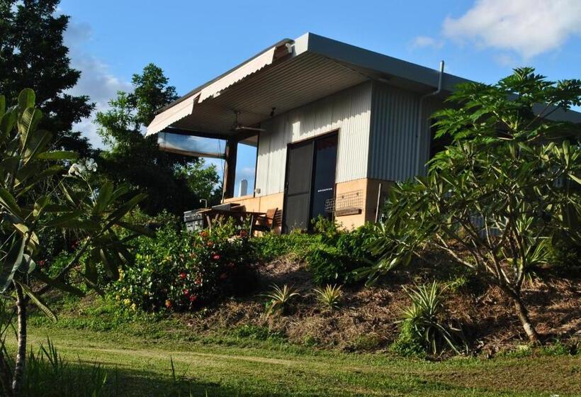 Bed and Breakfast Wompoo Eco Retreat