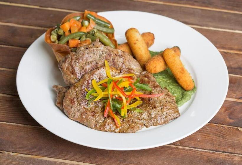 Dora Darin Apartments Open