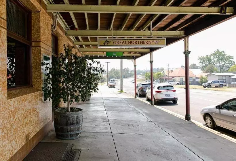 Bank Hotel Dungog