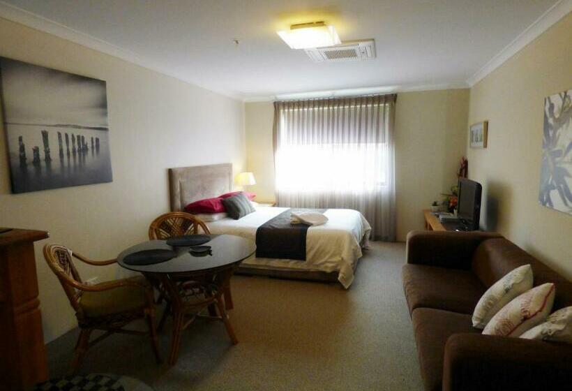 فندق Breakwater Short Stay