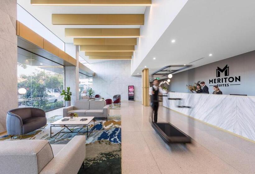 Отель Meriton Suites Coward Street, Mascot