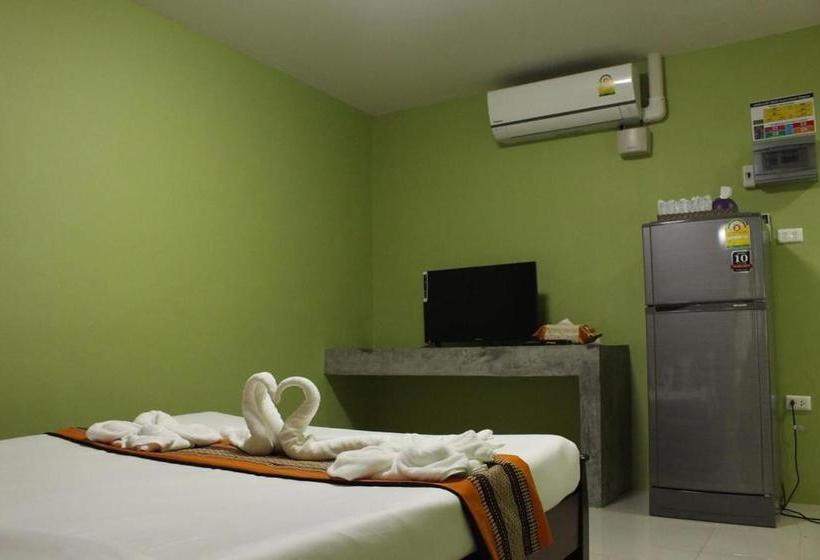 בית מלון כפרי Oyo 1031 Amera Resort