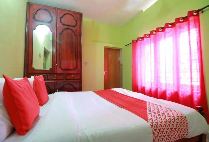 Hotelli Oyo 29094 Edakkal Homestay