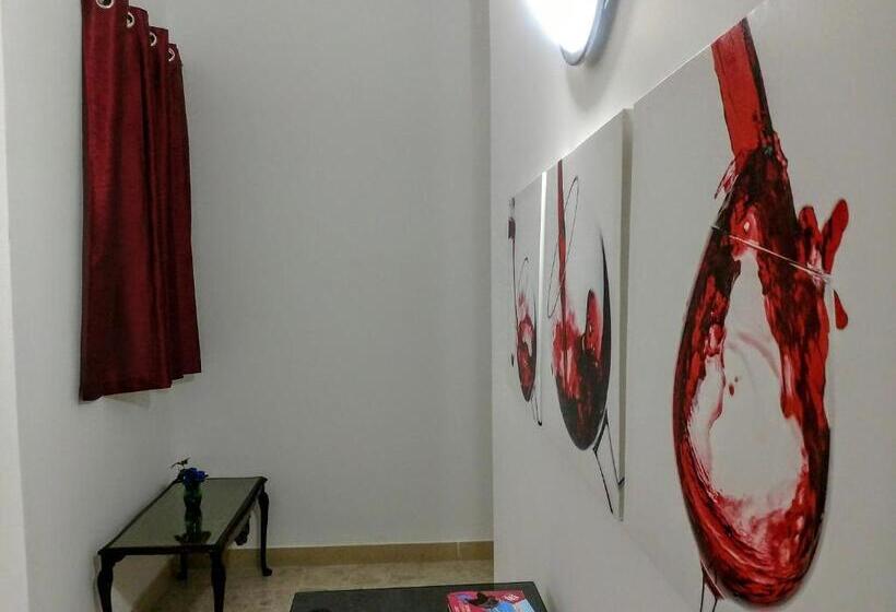 پانسیون Charming Rooms With A Seaview