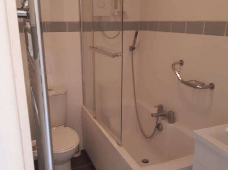 پانسیون Shenandoah House