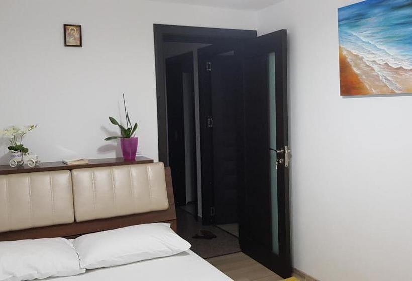 پانسیون The Rifle Volunteer