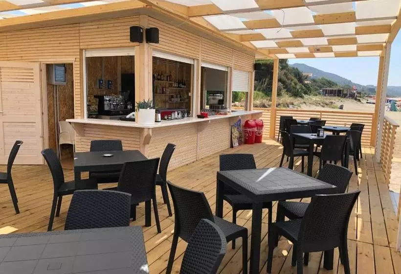 Residence Le Palme   Appartamenti Sul Mare   Spiaggia Tra Palinuro E Caprioli