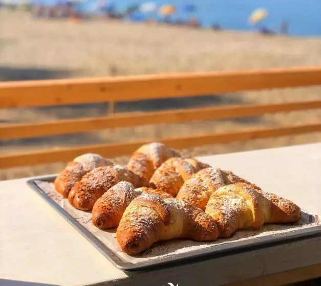 Residence Le Palme   Appartamenti Sul Mare   Spiaggia Tra Palinuro E Caprioli