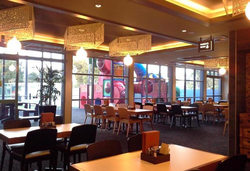 Resort Barrack Point Holidays