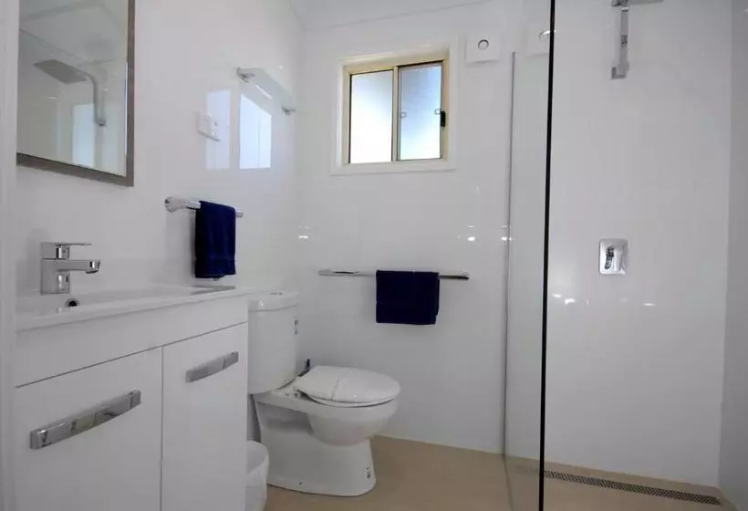 Lomakeskus Barrack Point Holidays