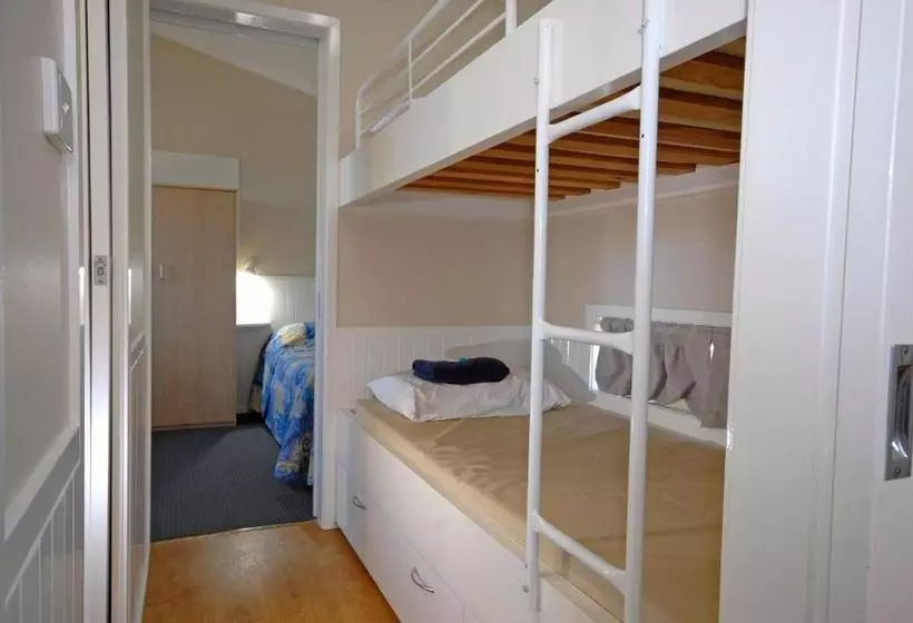 Lomakeskus Barrack Point Holidays