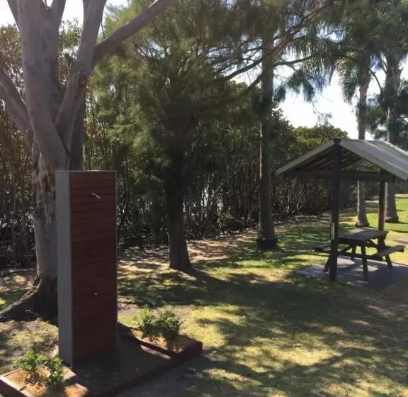 Lomakeskus Barrack Point Holidays