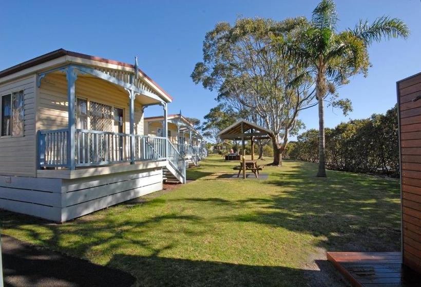 Resort Barrack Point Holidays