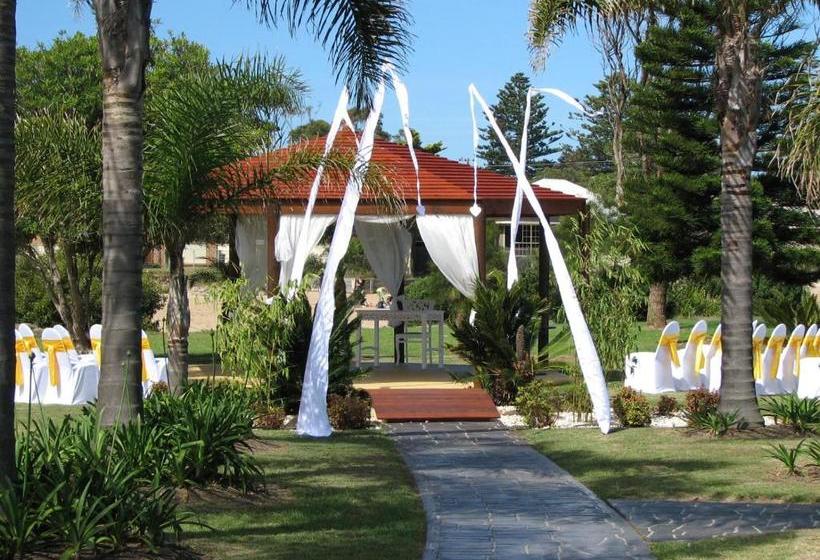 Resort Barrack Point Holidays