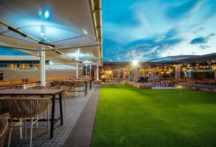 Resort Barrack Point Holidays