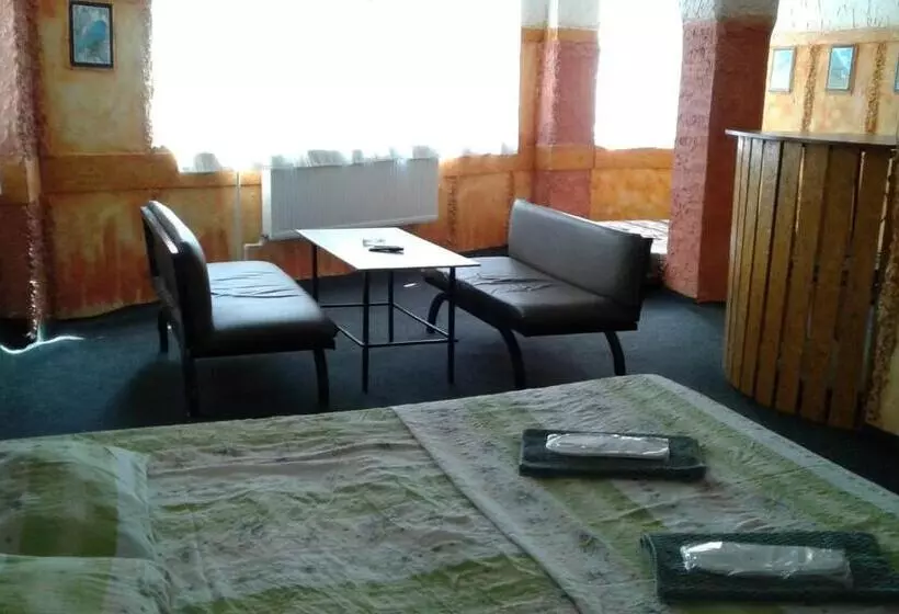 Hostel Guesthouse Star Georgia