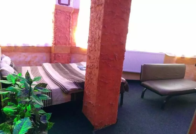 Hostel Guesthouse Star Georgia