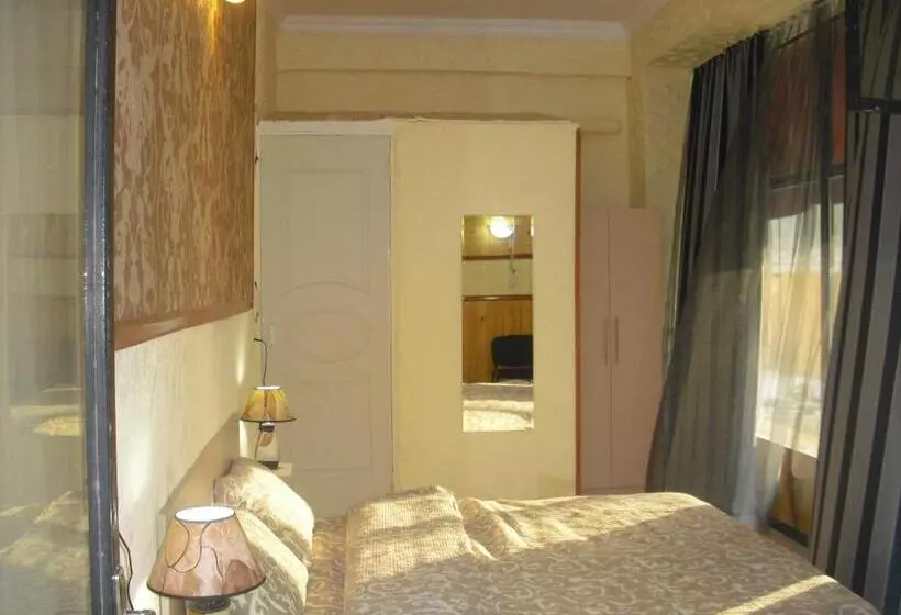 Hostel Guesthouse Star Georgia