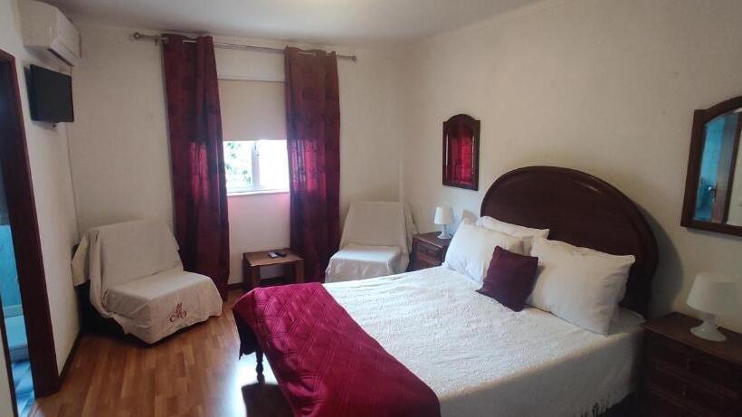 הוסטל Residencial Do Rita Em Rio Caldo