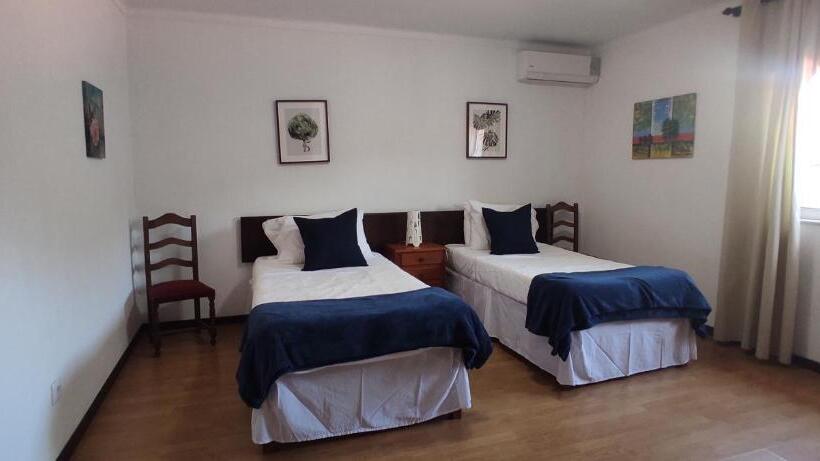 הוסטל Residencial Do Rita Em Rio Caldo