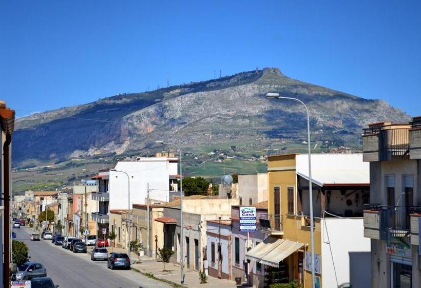 تختخواب و صبحانه Da Lucio