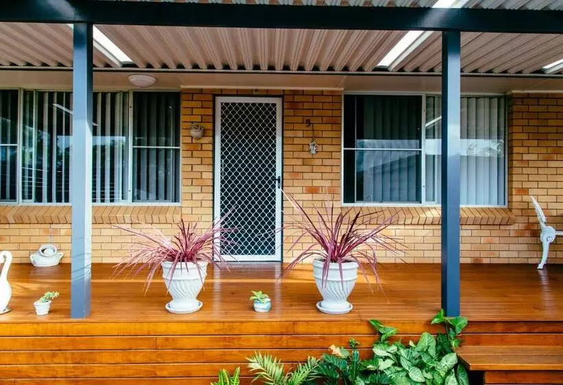 تختخواب و صبحانه Coffs Jetty Bnb