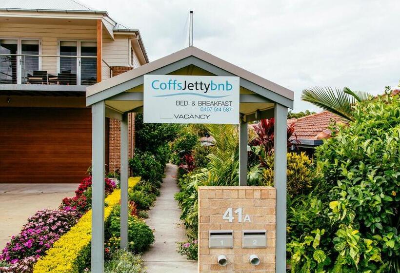 Bed and Breakfast Coffs Jetty Bnb