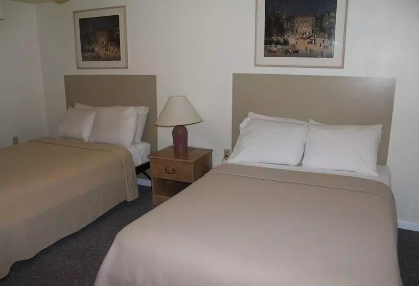 Condor Motel   Beach Block