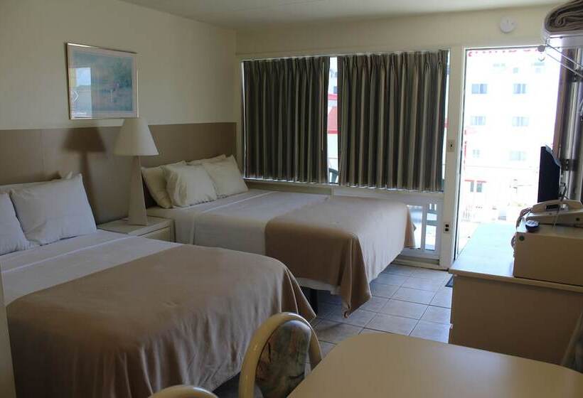 Condor Motel   Beach Block