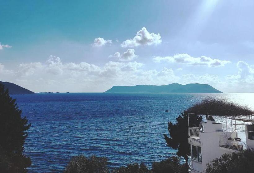 هتل Kaş Old Town