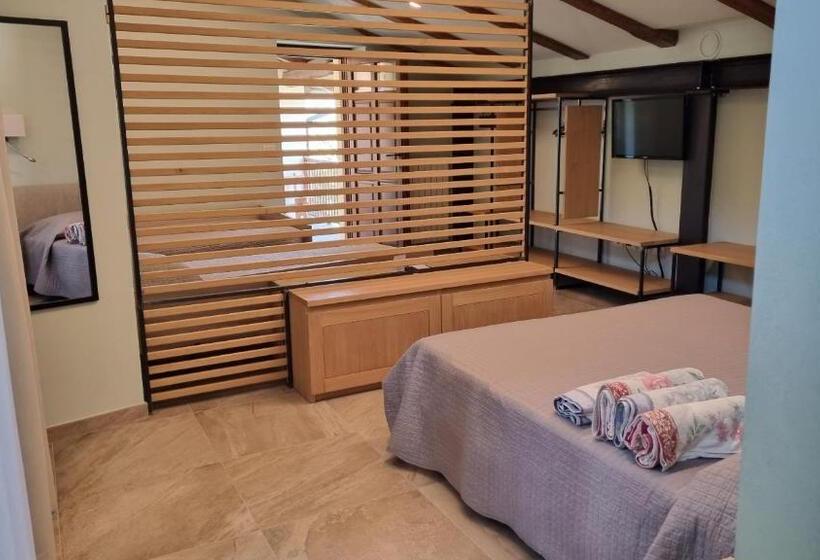 Отель La Botalla Agriturismo