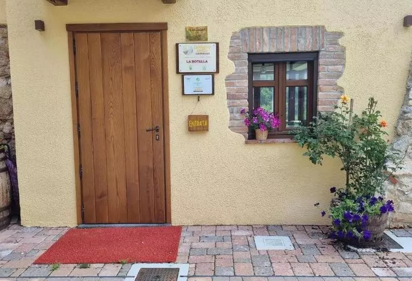 Hotelli La Botalla Agriturismo