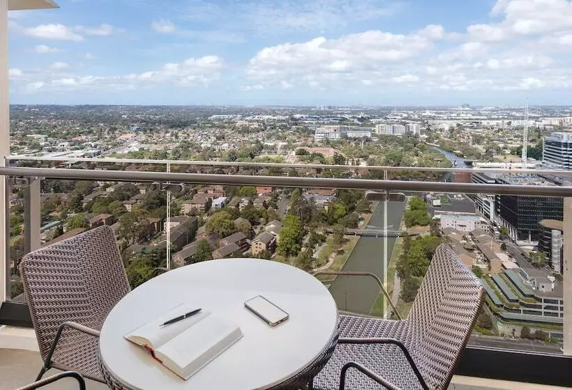 ホテル Meriton Suites Church Street, Parramatta