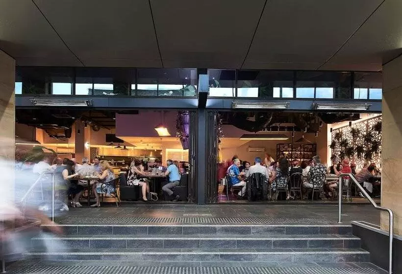 ホテル Meriton Suites Church Street, Parramatta