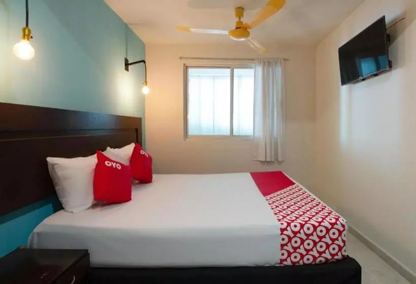 ホテル Oyo  Aura Del Sol