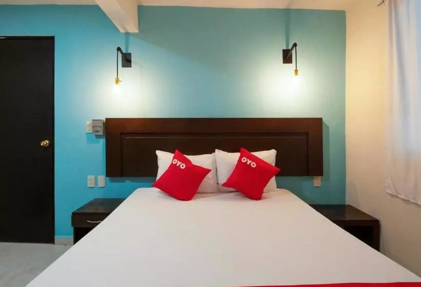 ホテル Oyo  Aura Del Sol