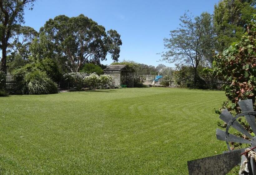 Mapperley Bed And Breakfast