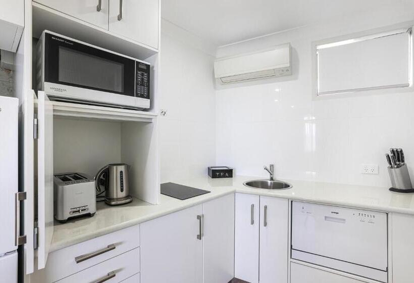 فندق على الطريق The Duck Inn Apartments