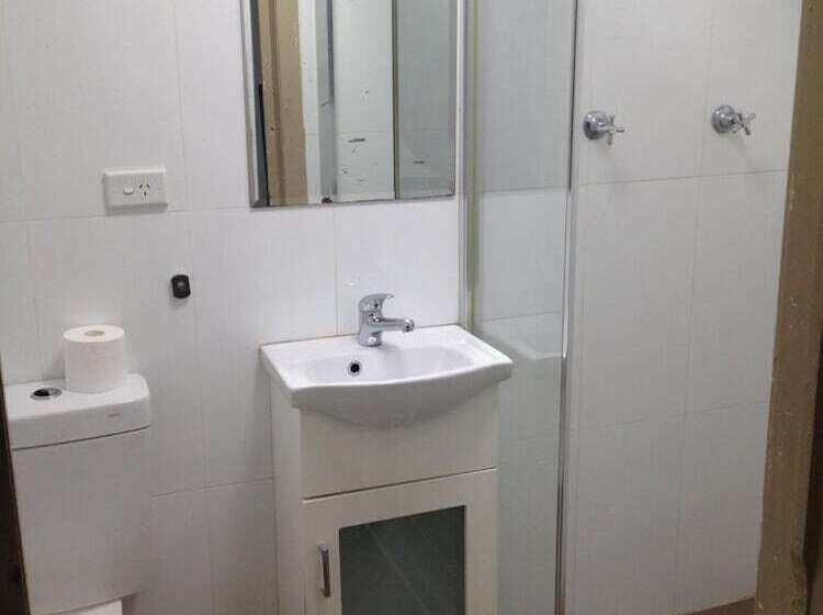 모텔 The King S Hotel Sydney