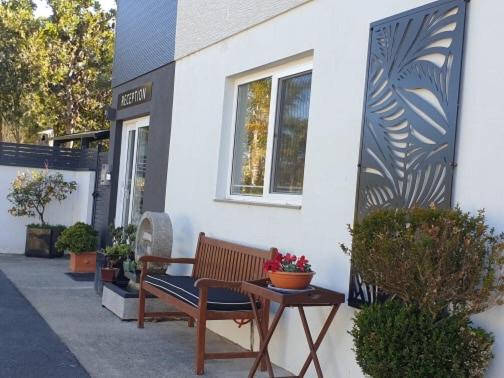 فندق على الطريق The Lodge Broulee