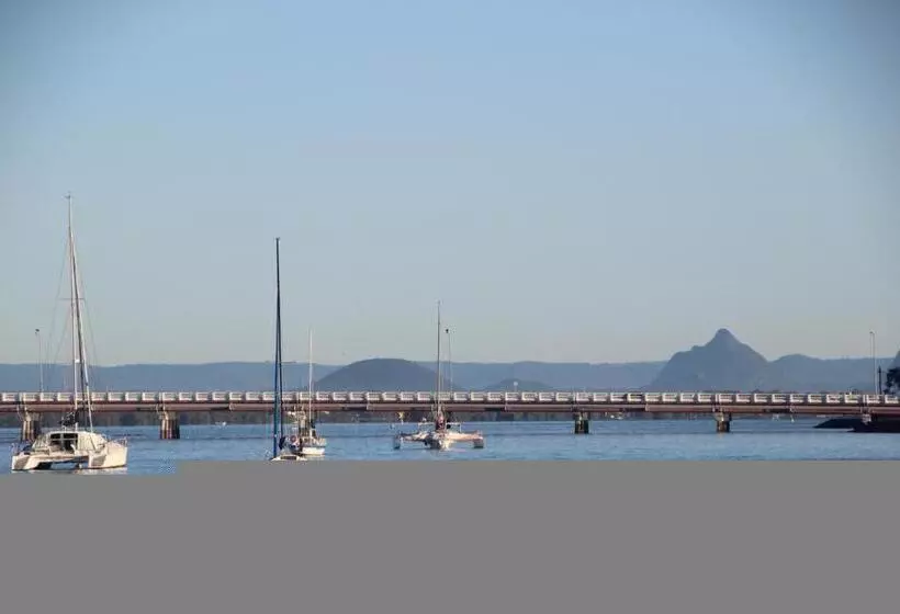 On The Bay Apartments