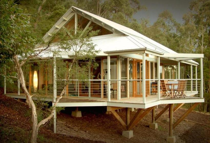 Пансион Bombah Point Eco Cottages