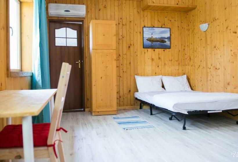 پانسیون Vila Far