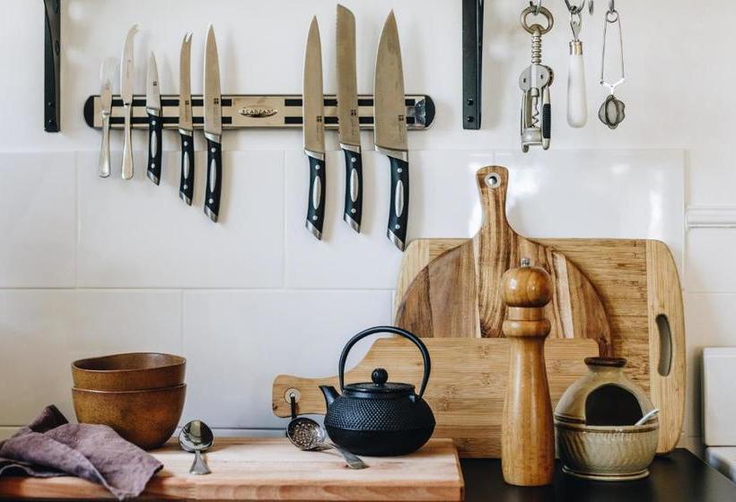 منتجع Esperance Chalet Village