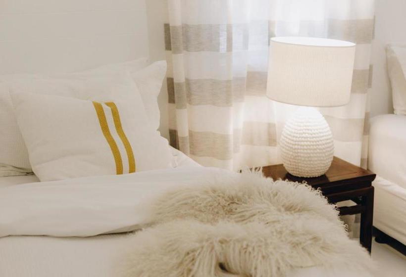 منتجع Esperance Chalet Village