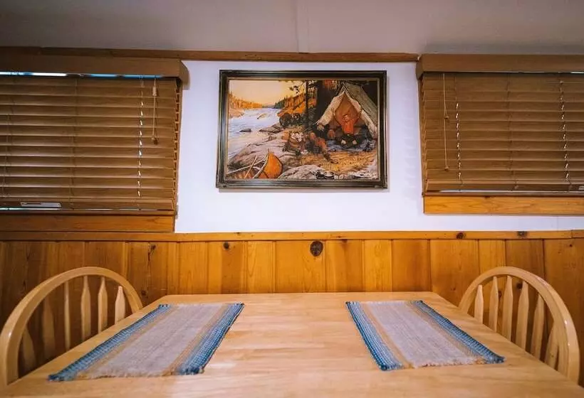 リゾートホテル River Ridge Cottages